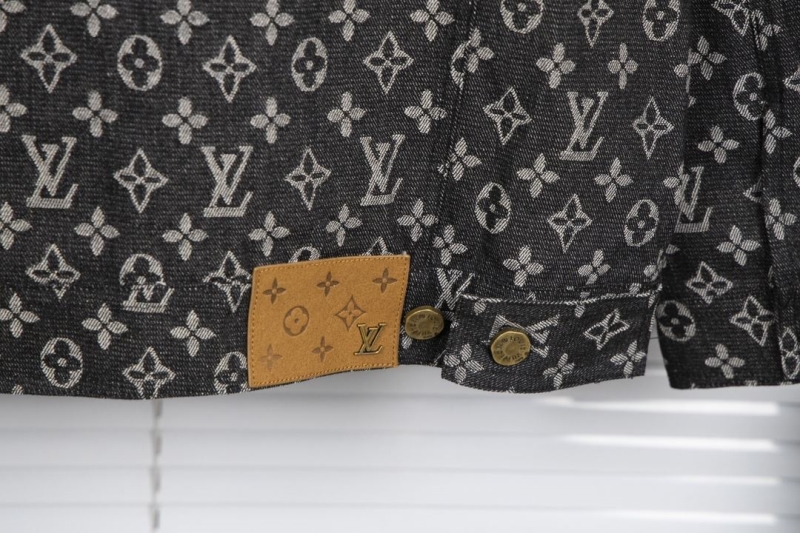 LV Coats